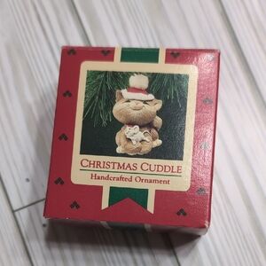 Vintage 1987 Hallmark Kitten Cat "Christmas Cuddle" Handcrafted Ornament In Box